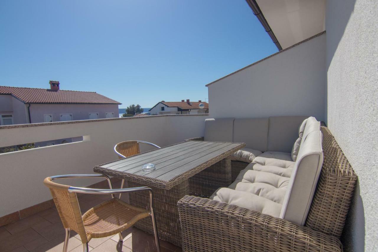 Apartmani Bistricic Krk Luaran gambar